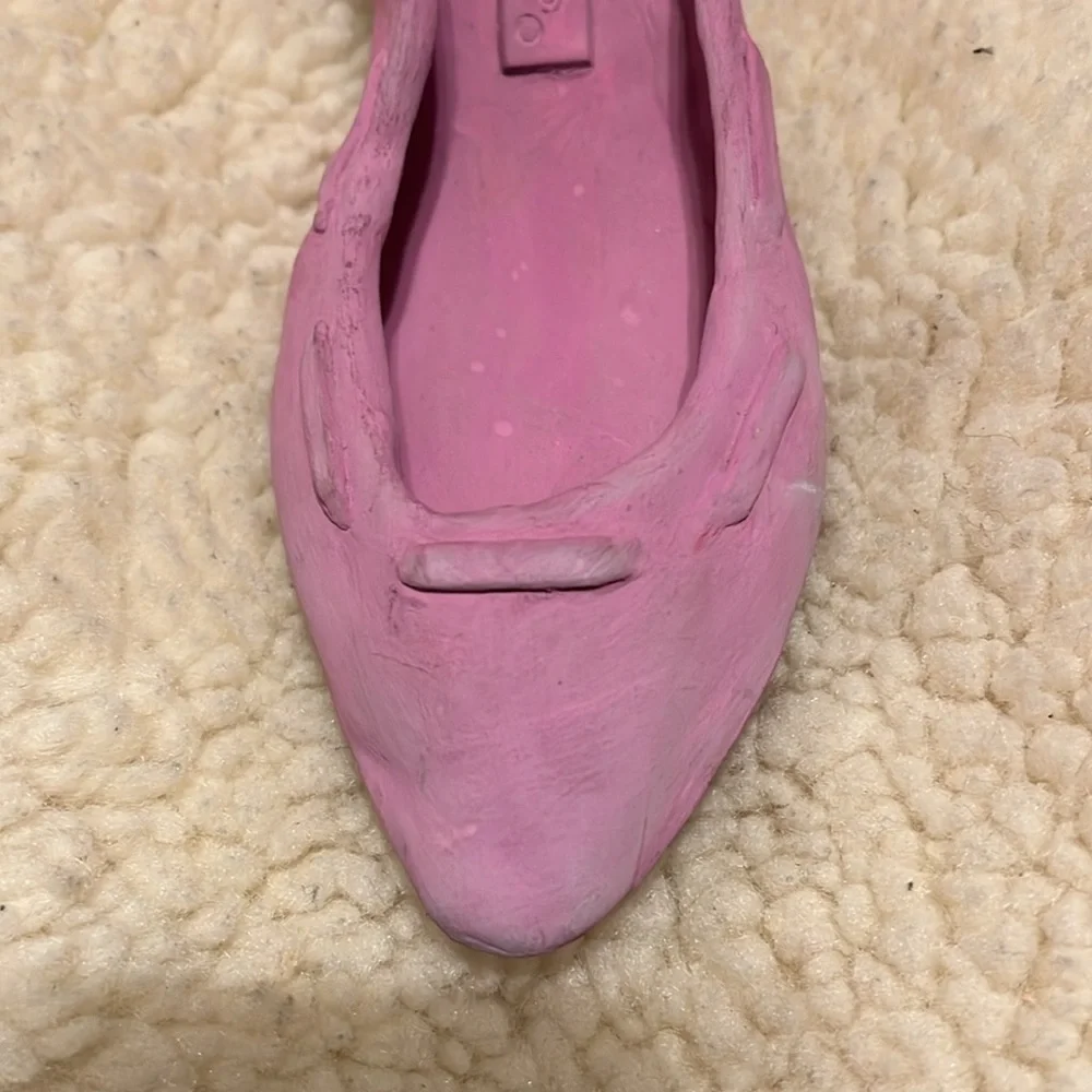 Flings ceramic decor
